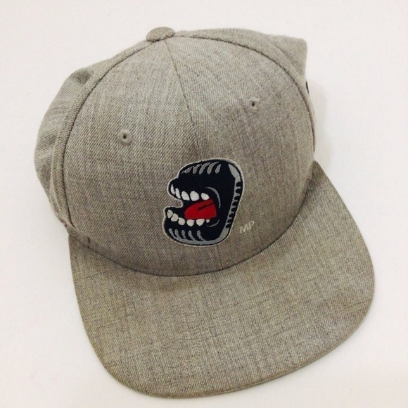 Yupoong wool hat snap back - Picture 7 of 8